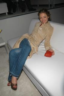 Rebecca Gayheart feet photo thumbnail