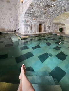 Rebecca Ghaderi feet photo 4