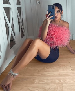 Rebecca Ghaderi feet photo 20