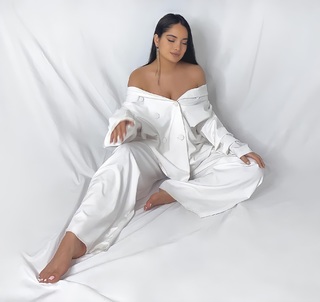 Rebecca Ghaderi feet photo 8