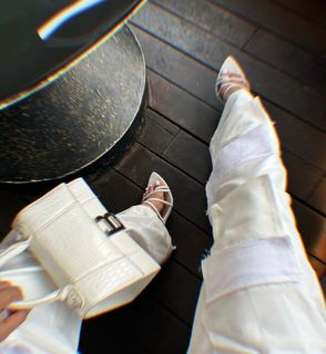 Rebecca Ghaderi feet photo 17