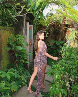Rebecca Ghaderi feet photo 17
