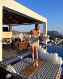 Rebecca Ghaderi feet photo 5