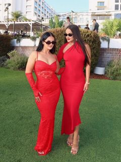 Rebecca Ghaderi feet photo 8