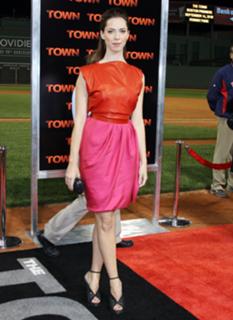 Rebecca Hall feet photo thumbnail