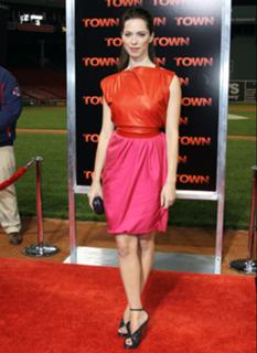 Rebecca Hall feet photo thumbnail