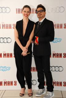 Rebecca Hall feet photo thumbnail