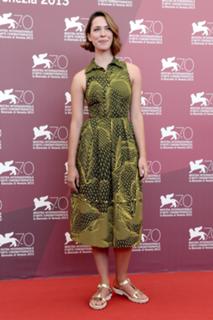 Rebecca Hall feet photo thumbnail