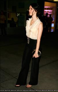 Rebecca Hall feet photo thumbnail