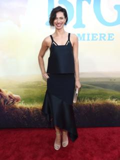Rebecca Hall feet photo thumbnail