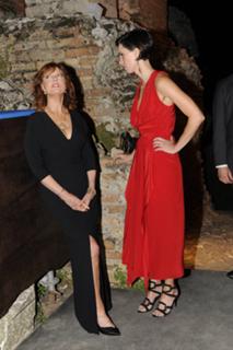 Rebecca Hall feet photo thumbnail