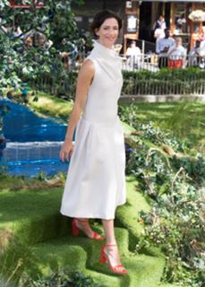 Rebecca Hall feet photo thumbnail