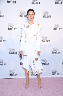 Rebecca Hall feet photo thumbnail