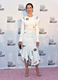 Rebecca Hall feet photo thumbnail