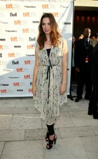 Rebecca Hall feet photo thumbnail