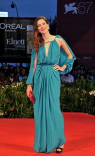 Rebecca Hall feet photo thumbnail