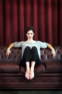 Rebecca Hall feet photo thumbnail