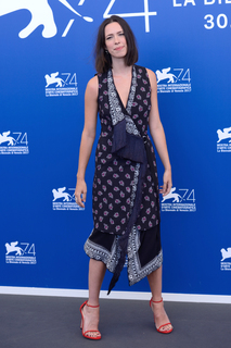 Rebecca Hall feet photo thumbnail