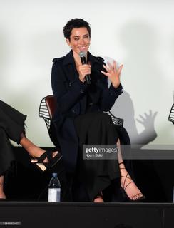 Rebecca Hall feet photo thumbnail