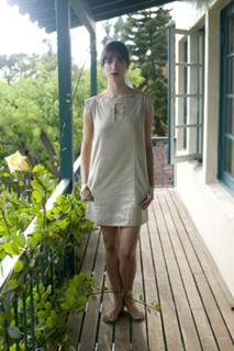 Rebecca Hall feet photo thumbnail