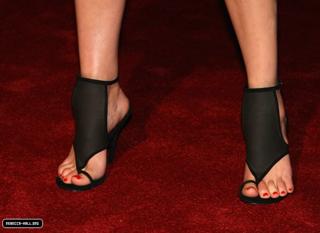 Rebecca Hall feet photo thumbnail