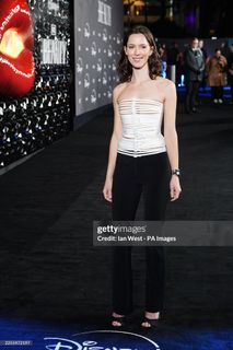 Rebecca Hall feet photo 7
