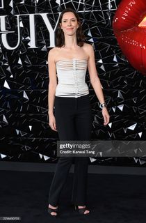 Rebecca Hall feet photo 5