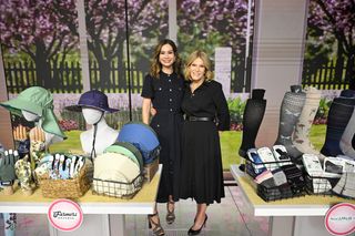 Rebecca Jarvis feet photo 7
