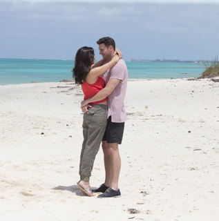 Rebecca Kufrin feet photo 11