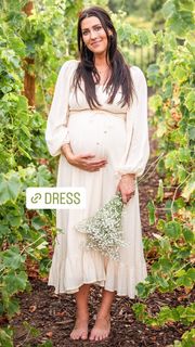 Rebecca Kufrin feet photo 8