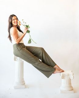 Rebecca Kufrin feet photo 14