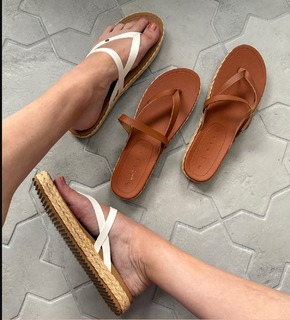 Rebecca Kufrin feet photo 19
