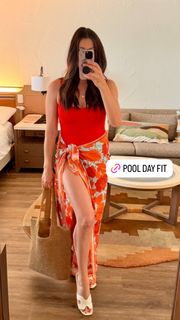Rebecca Kufrin feet photo 14