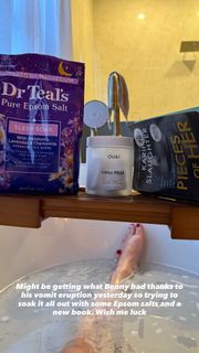 Rebecca Kufrin feet photo 3