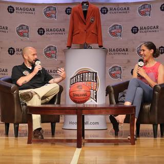 Rebecca Lobo feet photo 10