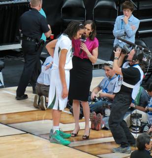 Rebecca Lobo feet photo 3