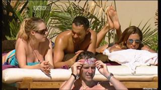 Rebecca Loos feet photo thumbnail