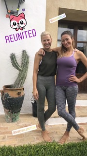 Rebecca Loos feet photo thumbnail