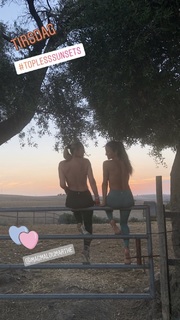 Rebecca Loos feet photo thumbnail