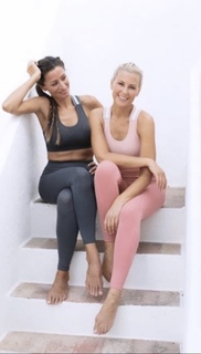 Rebecca Loos feet photo thumbnail