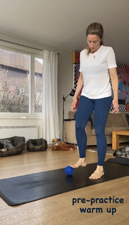 Rebecca Loos feet photo thumbnail