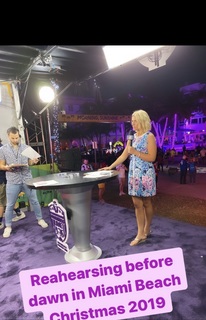 Rebecca Lowe feet photo 19