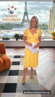Rebecca Lowe feet photo 4