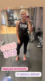 Rebecca Lowe feet photo 15