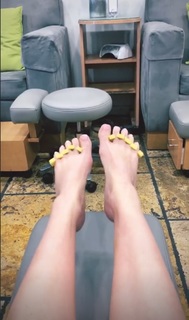 Rebecca Mader feet photo 16
