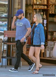 Rebecca Rittenhouse feet photo 10