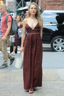 Rebecca Rittenhouse feet photo 6