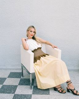 Rebecca Rittenhouse feet photo 8