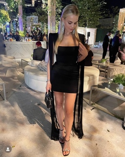 Rebecca Rittenhouse feet photo 1