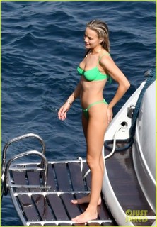 Rebecca Rittenhouse feet photo 10